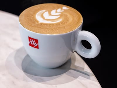 Crema Gourmet Espresso Bar