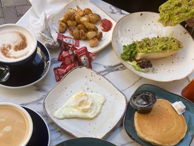 Crema Gourmet Espresso Bar