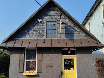 Crest Hill Tea Room - The Plains