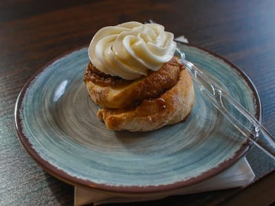 Crossroads 4 Coffee and Tea