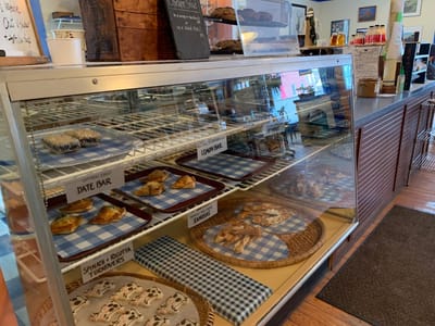 Crows Bakery & Opera House Cafe