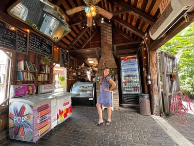 Crucial Coffee Café