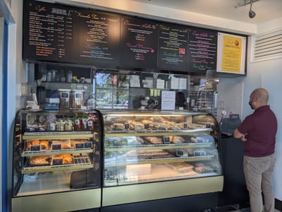 Cup'n Saucer Bakery & Cafe