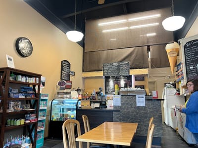 Cups Espresso & Café