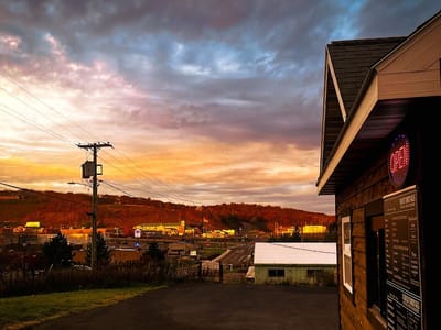 Cyberia Cafe Express