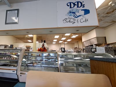 D D's Specialty Bakery Cafe