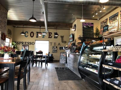 D's Coffee Shop And Quick Lube