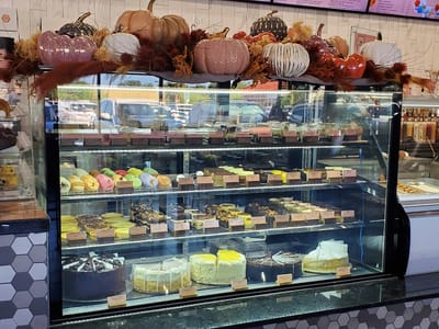 Daily Drip Coffee & Desserts