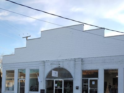 Daisy's Hometown Coffee Shop