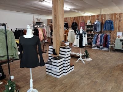 Daisy's Hometown Coffee Shop