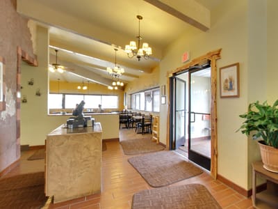 Dakota Farms Restaurant Washburn