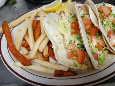 Dakota Farms Restaurant Williston