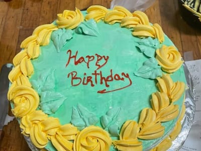 Dalat's Gateaux and Cafe - Banh Mi, Boba Teas, and Pastries +