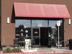 Dash Coffee and Bakery