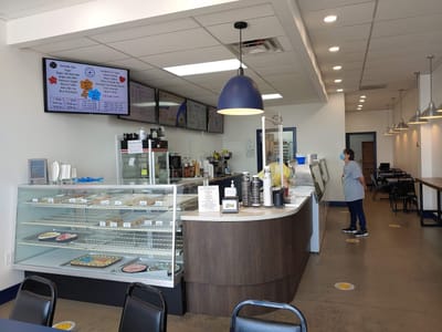 Daylight Donuts - Gardner