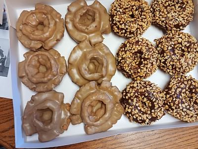 Daylight Donuts - Gardner