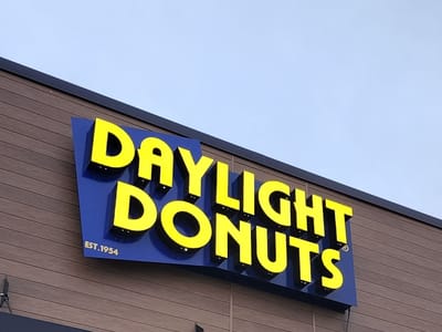 Daylight Donuts