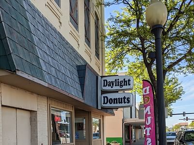 Daylight Donuts