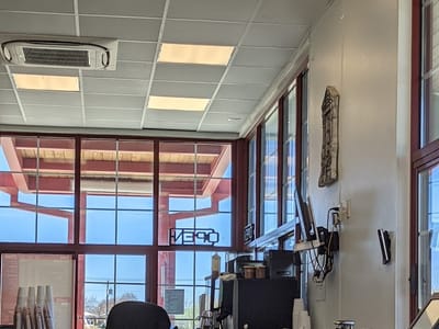 Dazzle Coffee & Smoothies