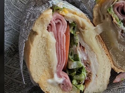 De Clieu Coffee & Sandwiches