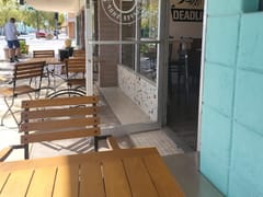 DEADLIFT COFFEE Shop