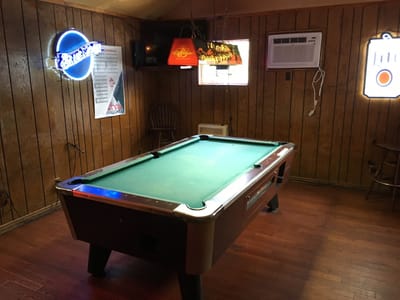 Deer Oak Restaurant and Lounge