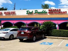 Del Pueblo