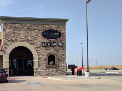 Delizioso Bistro & Coffee Bar