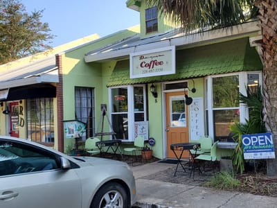 Delo's Heavenly House of Coffee, LLC