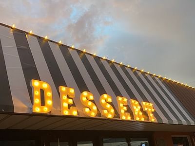 Dessert by MommaCakes