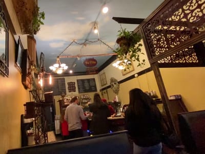 DeVille Coffee House & Crêperie