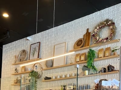 Diamond Coffee n' Pastry