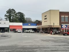 Diamond Den Nutrition