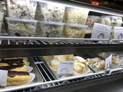 Diamond Dust Bakery & Coffee Shop