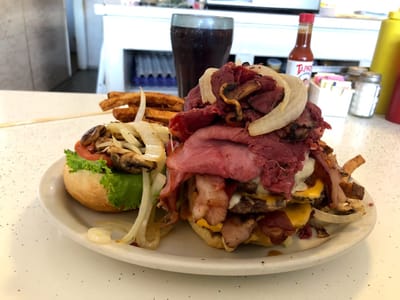 Diamond Lake Junction Cafe