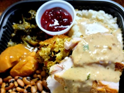 Dinner is Served Cafe