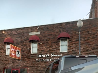 Dino's 24 Karrot Cakes