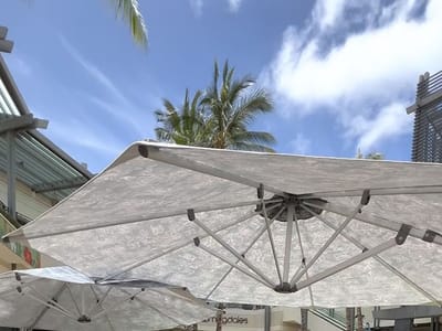 DIOR Café Ala Moana