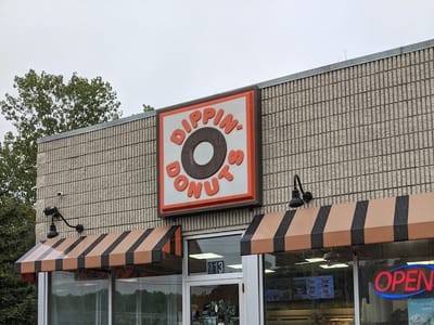 Dippin Donuts