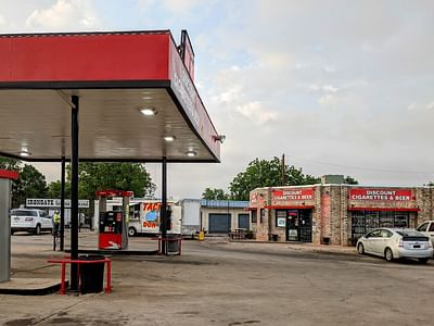 Discount Cigarettes And Beer