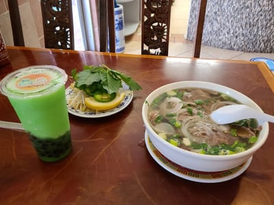 Dong Phuong Bakery & Restaurant