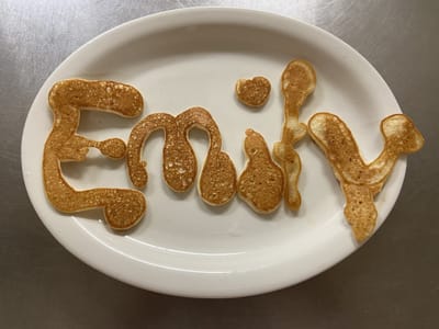 Dora's Sale Barn Cafe