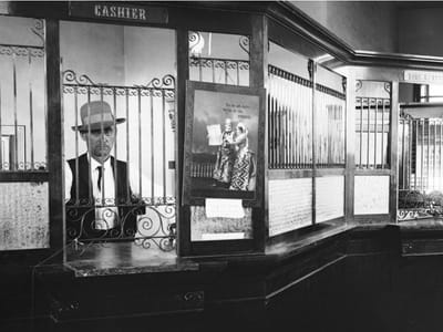 Dorrance Bankery - Worlds Largest Avery Tractor & Thresher