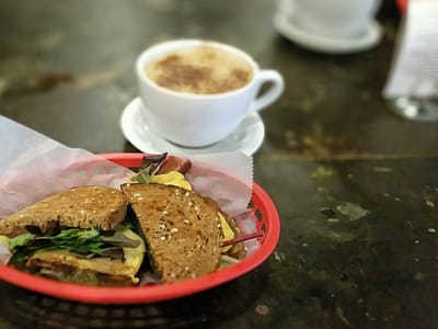 Dottie's Coffee Lounge