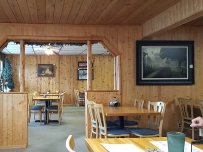 Dotties Hometown Cafe & Beno's