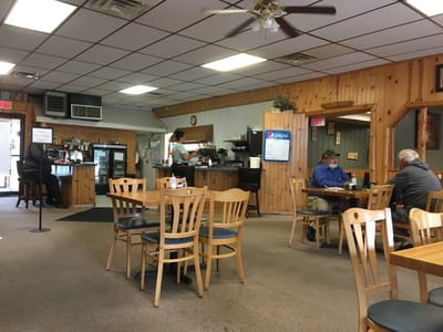 Dotties Hometown Cafe & Beno's