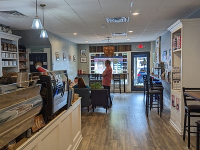 Driftwood. A Coastal Coffee House.