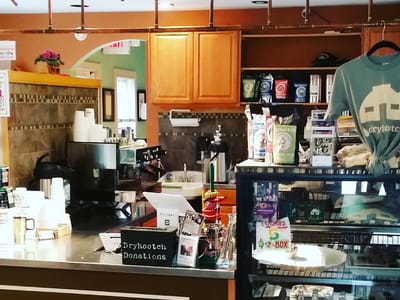 Dryhootch Coffeehouse