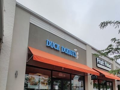 Duck Donuts