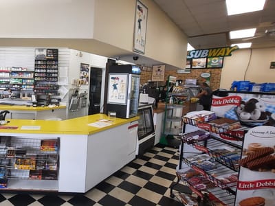 Duck In Deli & Market